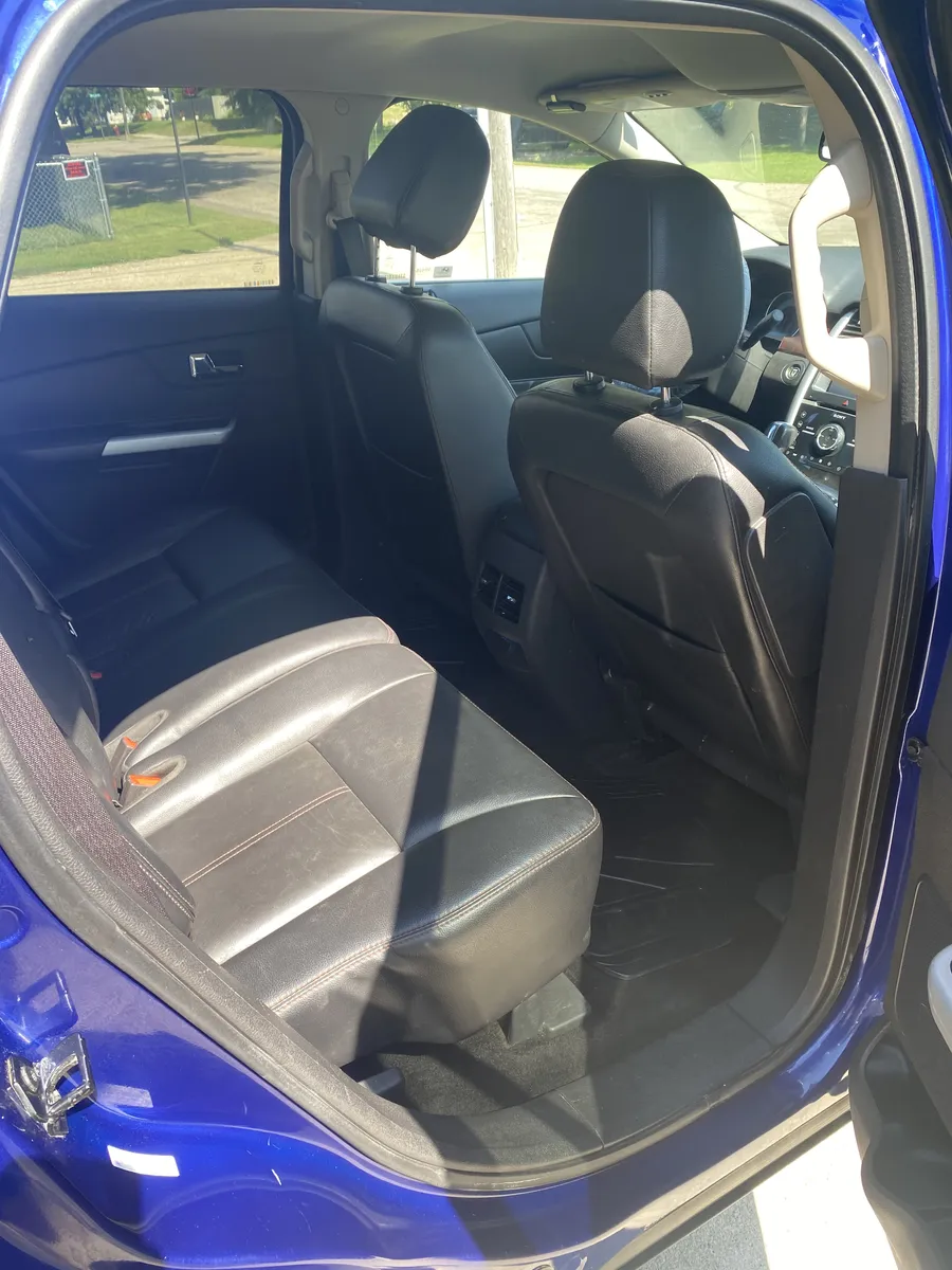 Vehicle deep cleaning with stain removal in Hancock, MN